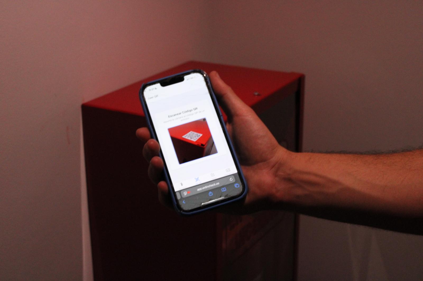 QR code scanning interface